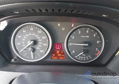 2011 BMW X5 xDrive35I/xDrive35I Premium/xDrive35I Sport Activity z USA, uszkodzony, nr VIN 5UXZV4C56BL406257